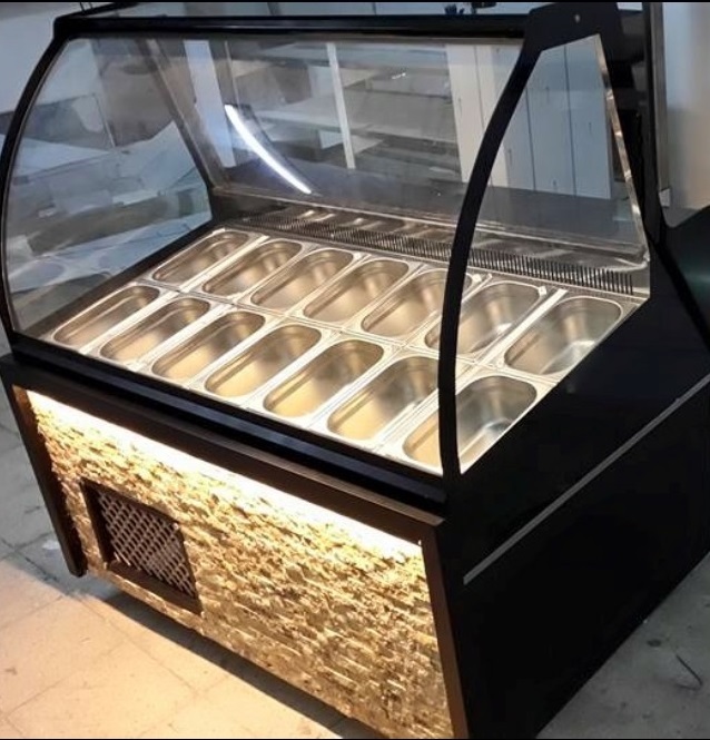 P. Kumpir & Waffle Dolapları